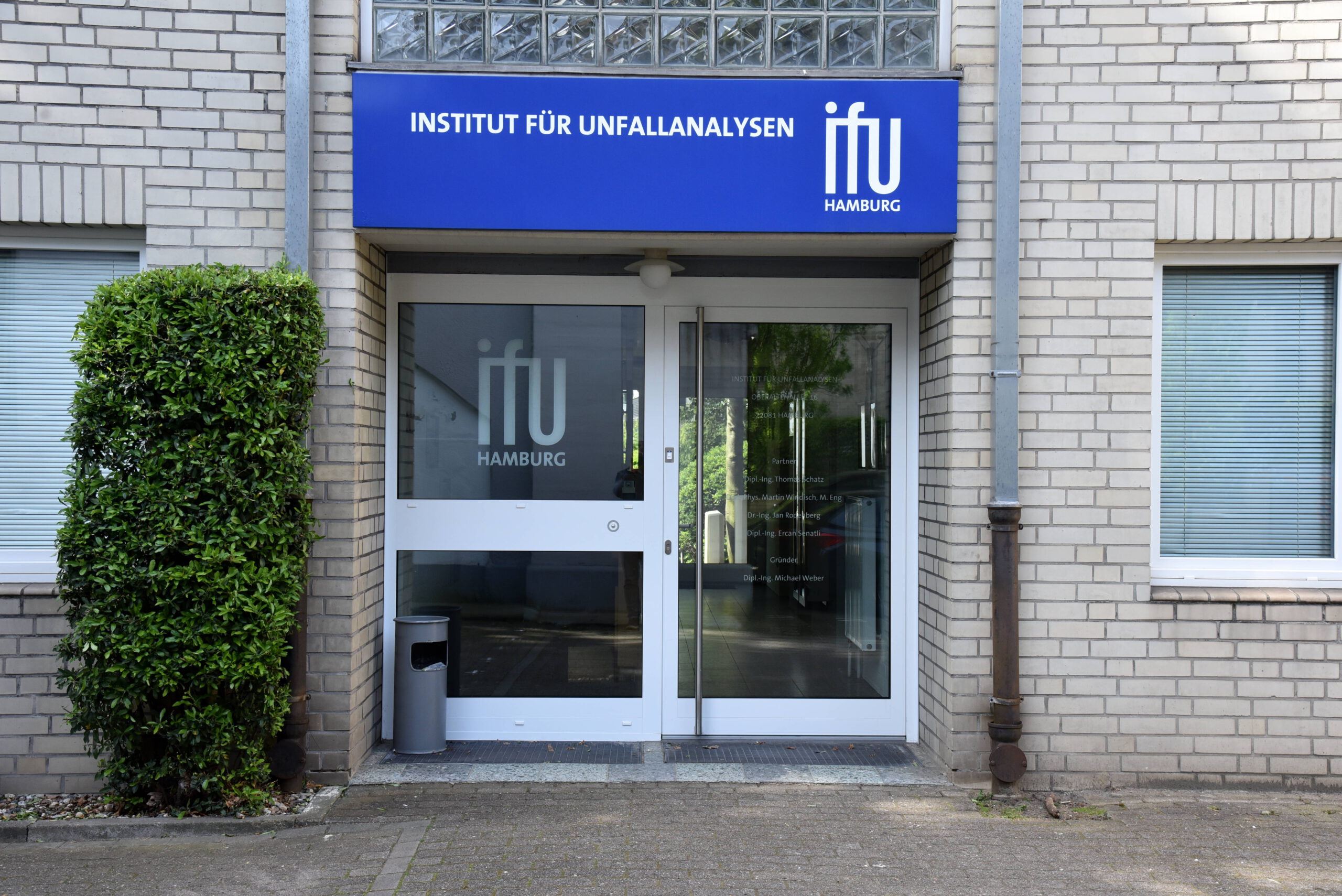 IFU-Eingang